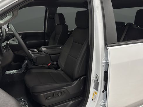 New 2026 Chevrolet Silverado 2500 Custom w/ Custom Value Package AWD/4WD image 9