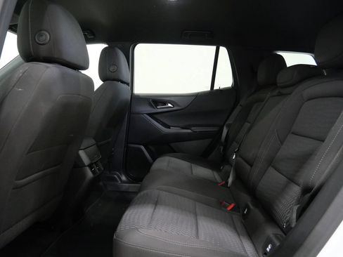 Used 2025 Chevrolet Equinox LT FWD image 22