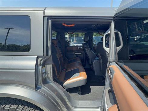 Used 2022 Ford Bronco Outer Banks AWD/4WD image 25