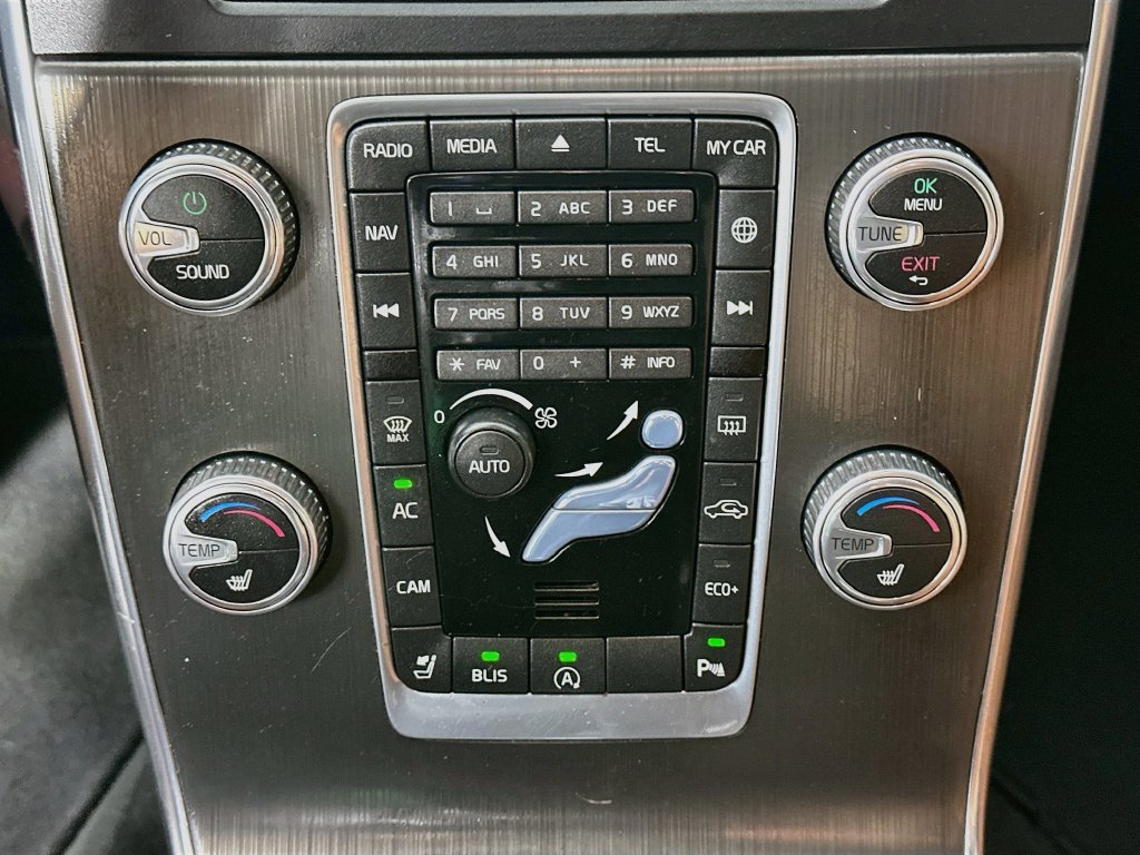 Used 2016 Volvo S60 T5 Premier w/ Convenience Package FWD image 18