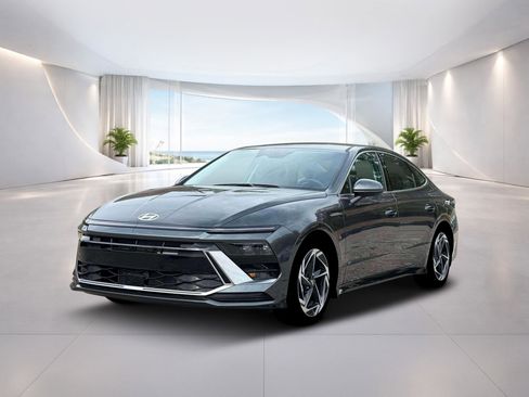 New 2026 Hyundai Sonata SEL image 1