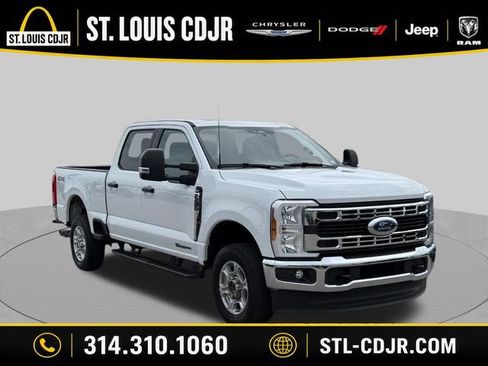 Used 2025 Ford F250 XLT AWD/4WD image 1
