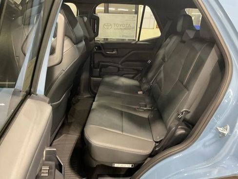 New 2026 Toyota 4Runner Limited AWD/4WD image 19