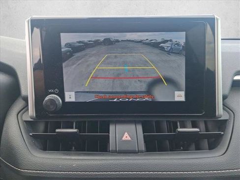 Used 2023 Toyota RAV4 XLE w/ Convenience Package FWD image 14