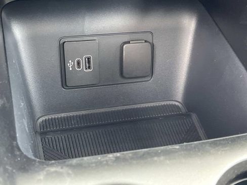 New 2026 Ford Explorer ST w/ Sun And Sound Package image 31