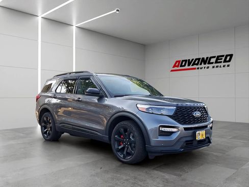 Used 2023 Ford Explorer ST w/ Equipment Group 401A AWD/4WD image 2