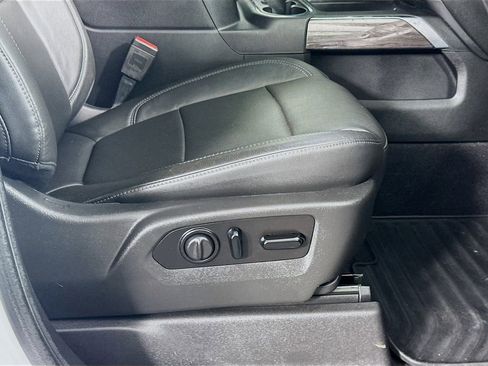 Used 2020 Chevrolet Silverado 2500 LTZ w/ LTZ Plus Package image 23