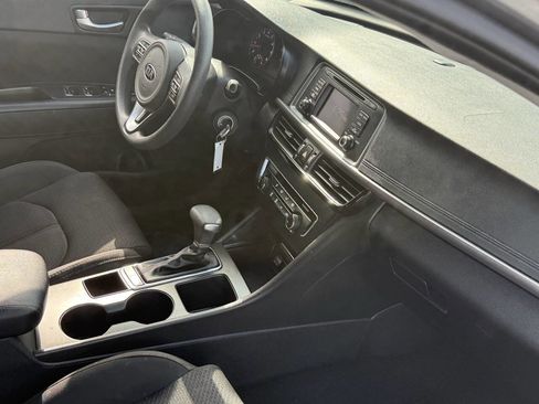 Used 2016 Kia Optima LX w/ LX Convenience Package FWD image 11