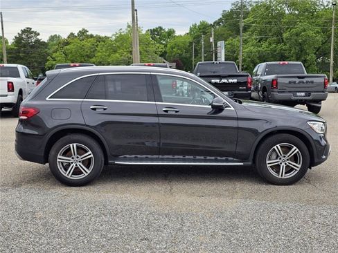 Used 2021 Mercedes-Benz GLC 300 4MATIC image 16