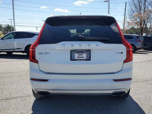 Used 2020 Volvo XC90 T6 Momentum w/ Protection Package Premier image 6