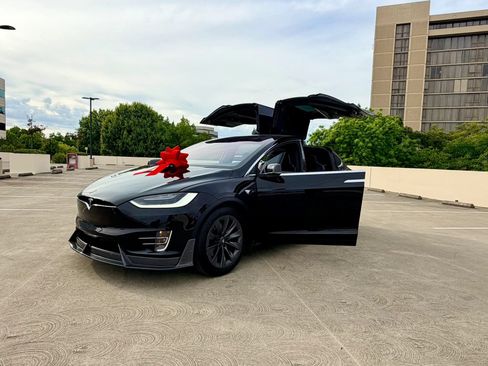 Used 2018 Tesla Model X 75D AWD/4WD image 50