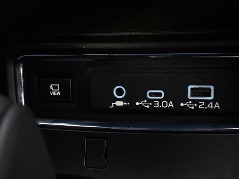 Certified 2025 Subaru Ascent Bronze Edition image 35