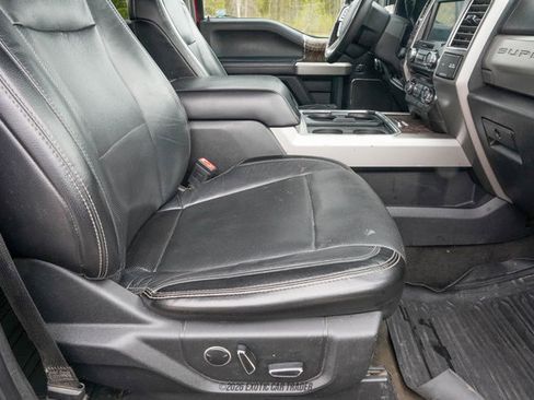 Used 2017 Ford F350 Lariat w/ Lariat Ultimate Package image 37