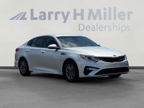Used 2020 Kia Optima LX FWD image 8