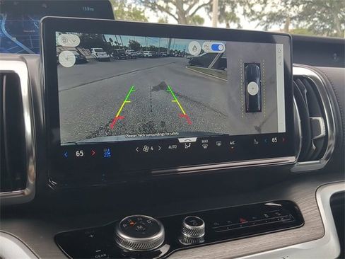 New 2025 Ford Expedition Max Platinum w/ Driver's Package image 10