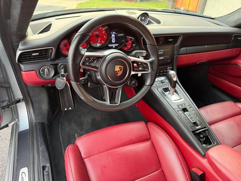 Used 2018 Porsche 911 GT3 RS image 21