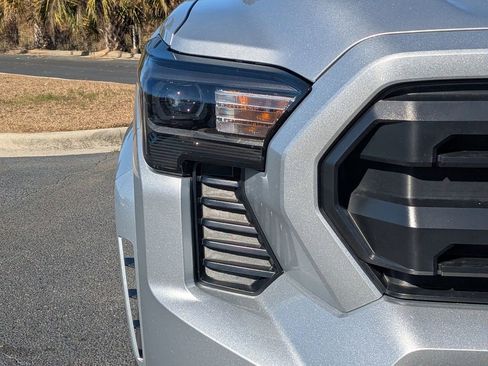 New 2026 Toyota Tacoma SR5 image 10