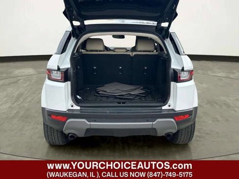 Used 2018 Land Rover Range Rover Evoque image 10