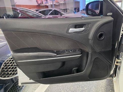 Used 2023 Dodge Charger SXT RWD image 32