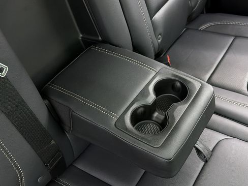Used 2025 RAM 1500 Big Horn AWD/4WD image 43
