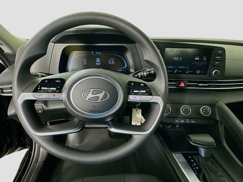 New 2026 Hyundai Elantra SE w/ Cargo Package image 10