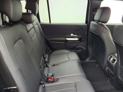 Used 2023 Mercedes-Benz EQB 300 4MATIC w/ Exclusive Package image 22