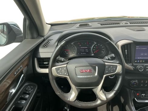 Used 2019 GMC Terrain Denali w/ Advanced Safety Package FWD image 12