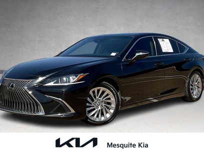 Used 2020 Lexus ES 350 w/ Luxury Package