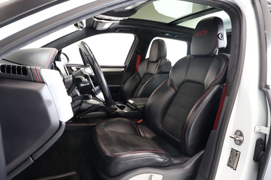 Used 2017 Porsche Cayenne GTS AWD/4WD image 19