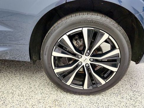 Used 2025 Volvo XC60 B5 Ultra w/ Protection Package Premier AWD/4WD image 9