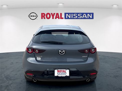 Used 2023 MAZDA MAZDA3 s image 6