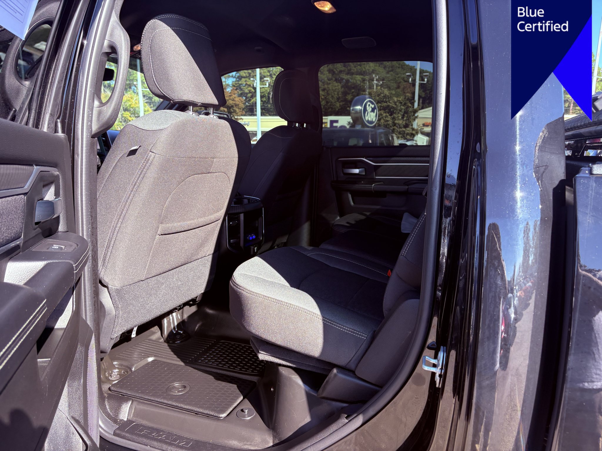 Used 2025 RAM 2500 Big Horn AWD/4WD image 11