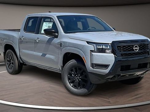 New 2026 Nissan Frontier SV w/ Tow Package AWD/4WD image 2