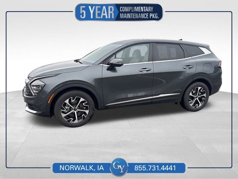 Used 2025 Kia Sportage EX image 1