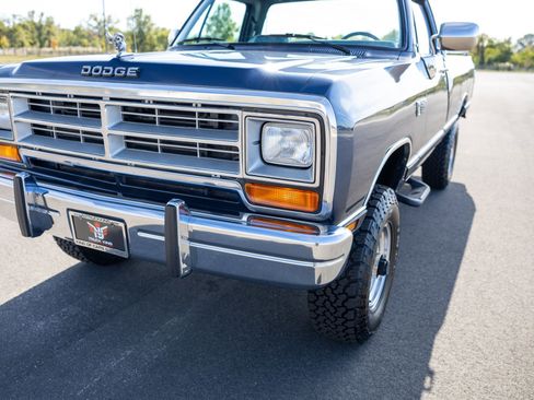 Used 1989 Dodge D/W Truck 350 image 35