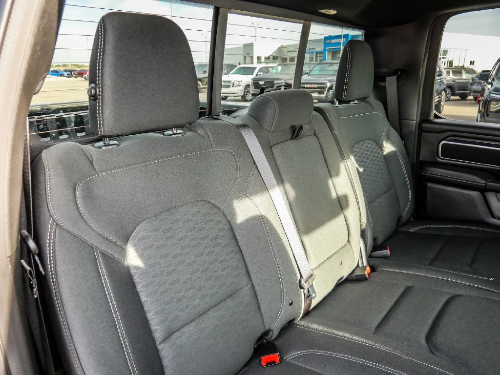 Used 2025 RAM 1500 Big Horn AWD/4WD image 24