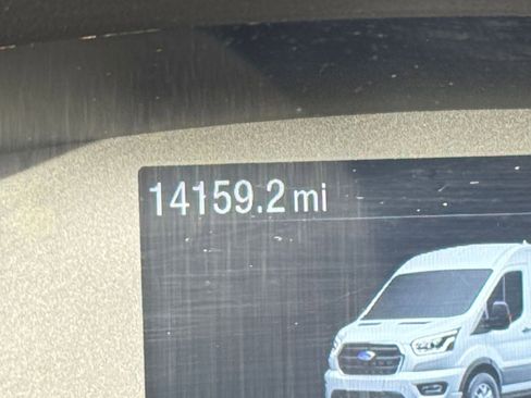 Used 2024 Ford Transit 350 XLT image 39