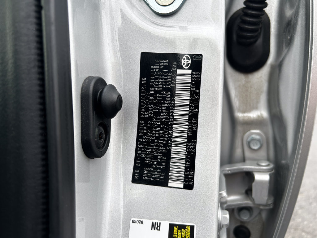 Used 2025 Toyota Corolla SE FWD image 32