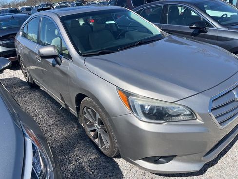 Used 2016 Subaru Legacy 2.5i Limited image 3