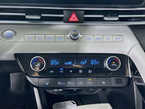 New 2026 Hyundai Elantra Limited FWD image 14