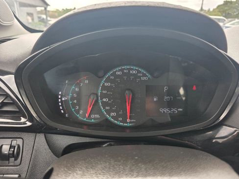 Used 2016 Chevrolet Spark LT image 15