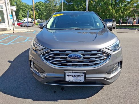 Used 2022 Ford Edge Titanium AWD/4WD image 2
