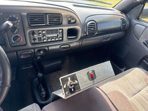 Used 2001 Dodge Ram 2500 Truck 4x4 Regular Cab image 15