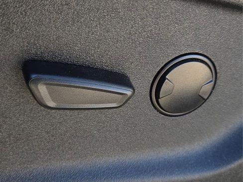 Used 2025 Ford F150 XLT w/ Equipment Group 301A Standard image 23