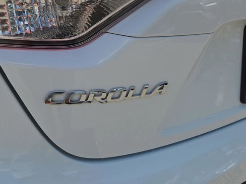 Certified 2024 Toyota Corolla LE FWD image 28