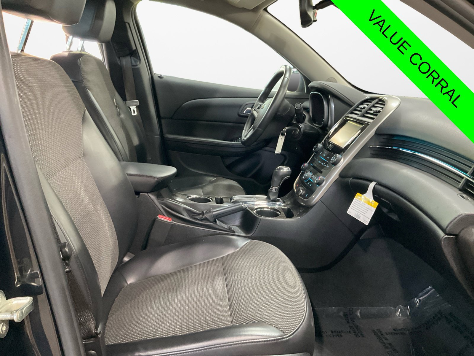 Used 2014 Chevrolet Malibu LT FWD image 15