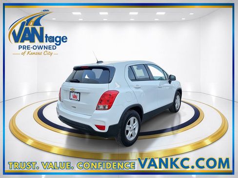 Used 2020 Chevrolet Trax LS w/ Tint and Cruise Package image 6