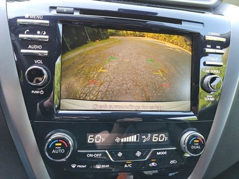 Used 2023 Nissan Murano SV w/ SV Midnight Edition Package image 26