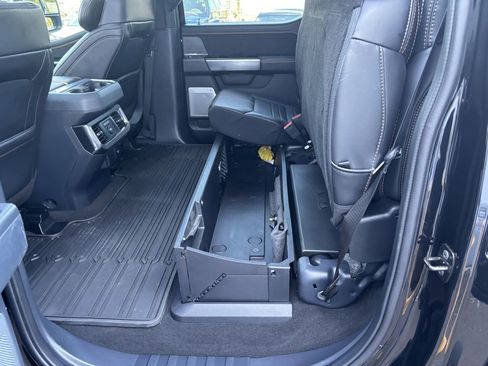 Used 2024 Ford F350 Platinum w/ Tremor Off-Road Package AWD/4WD image 26