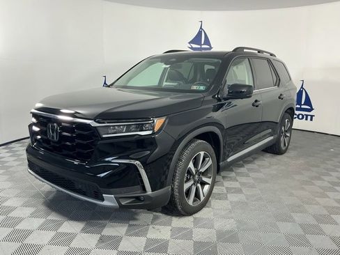 Used 2024 Honda Pilot Elite image 3